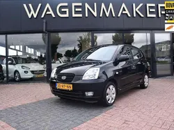 Zwart Gebruikt 2005 Kia Picanto Hatchback | € 2.450 (Eerlijke prijs)