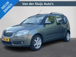 Groen, metallic lak Gebruikt 2007 Skoda Roomster Style Stationwagen | € 4.950 (Eerlijke prijs)