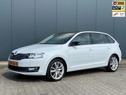 Wit Gebruikt 2018 Skoda Rapid Clever Hatchback | € 13.900 (Eerlijke prijs)