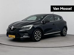 Zwart Gebruikt 2020 Renault Clio V Intens Hatchback | € 14.435 (Eerlijke prijs)