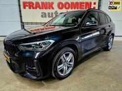 Zwart, metallic lak Gebruikt 2022 BMW X1 M Sport SUV | € 28.950 (Goede deal)