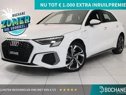 Wit Gebruikt 2022 Audi A3 Sportback e-tron Sedan | € 27.235 (Eerlijke prijs)