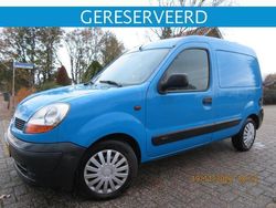 Blauw Gebruikt 2003 Renault Kangoo MPV | € 2.895 (Eerlijke prijs)
