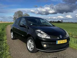Zwart Gebruikt 2006 Renault Clio II Exception Hatchback | € 3.200 (Iets duurder)