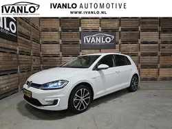 Wit Gebruikt 2019 VW e-Golf Hatchback | € 11.445 (Eerlijke prijs)
