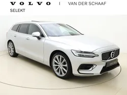 Grijs, metallic lak Gebruikt 2020 Volvo V60 Business Edition Stationwagen | € 27.900 (Eerlijke prijs)
