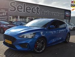 Blauw Gebruikt 2021 Ford Focus Business Edition Hatchback | € 15.440 (Eerlijke prijs)