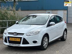 Wit Gebruikt 2012 Ford Focus Trend Hatchback | € 6.750 (Eerlijke prijs)