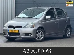Grijs Gebruikt 2001 Toyota Yaris Sport Hatchback | € 3.450 (Eerlijke prijs)