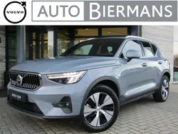 Grijs Gebruikt 2023 Volvo XC40 Plus SUV | € 42.890 (Duur)