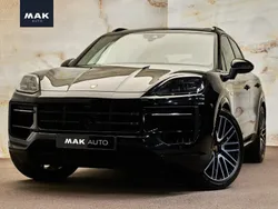 Zwart Gebruikt 2024 Porsche Cayenne SUV | € 116.950 (Duur)