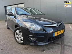 Zwart Gebruikt 2011 Hyundai i30 Hatchback | € 3.999 (Eerlijke prijs)