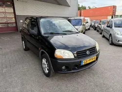 Zwart, metallic lak Gebruikt 2003 Suzuki Ignis Hatchback | € 940 (Goede deal)