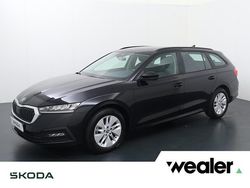 Zwart Gebruikt 2023 Skoda Octavia Ambition Stationwagen | € 23.840 (Eerlijke prijs)