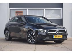 Zwart Gebruikt 2022 Mercedes A250 Business Hatchback | € 27.700 (Super prijs)