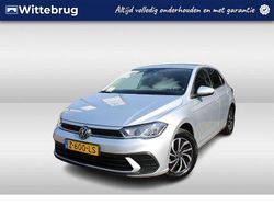 Grijs Gebruikt 2024 VW Polo Edition Hatchback | € 23.450 (Eerlijke prijs)