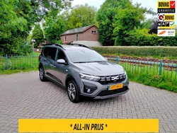 Grijs, metallic lak Gebruikt 2023 Dacia Jogger Expression MPV | € 26.250 (Eerlijke prijs)