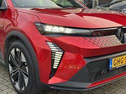 Rood Gebruikt 2024 Renault Renault Scenic E-Tech Evolution SUV | € 25.995