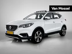Wit Gebruikt 2020 MG ZS Luxury Sedan | € 15.495 (Eerlijke prijs)