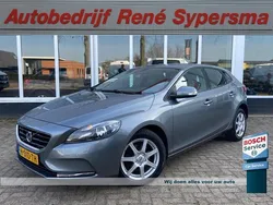 Grijs Gebruikt 2016 Volvo V40 Stationwagen | € 6.945 (Eerlijke prijs)