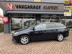 Zwart Gebruikt 2016 Toyota Auris Touring Sports Stationwagen | € 15.950 (Eerlijke prijs)