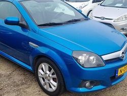 Blauw Gebruikt 2005 Opel Tigra Enjoy Cabriolet | € 1.599 (Goede deal)