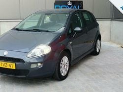 Grijs Gebruikt 2014 Fiat Punto Evo Young Hatchback | € 3.950