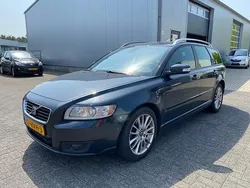 Grijs Gebruikt 2009 Volvo V50 Stationwagen | € 1.950 (Goede deal)