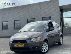 Bruin Gebruikt 2012 Mitsubishi Colt Edition Hatchback | € 5.999 (Eerlijke prijs)