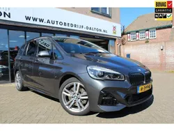 Grijs Gebruikt 2020 BMW 220 Executive Stationwagen | € 24.950 (Eerlijke prijs)