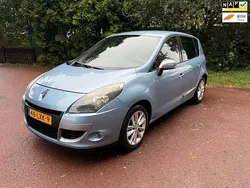 Blauw Gebruikt 2010 Renault Scénic III MPV | € 2.495 (Goede deal)