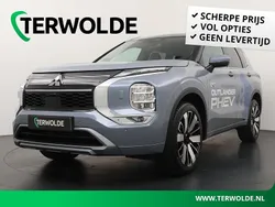 Grijs Gebruikt 2025 Mitsubishi Outlander Instyle SUV | € 54.945