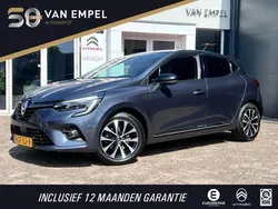 Grijs Gebruikt 2021 Renault Clio V Intens Hatchback | € 18.450 (Eerlijke prijs)