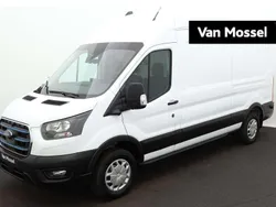 Gebruikt 2023 Ford E-Transit Trend Van | € 65.995