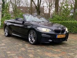Zwart Gebruikt 2015 BMW 218 M Sport Cabriolet | € 18.499