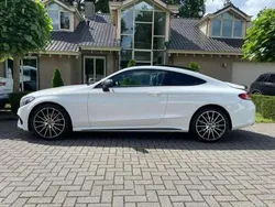Wit Gebruikt 2017 Mercedes C180 AMG line Coupé | € 17.800