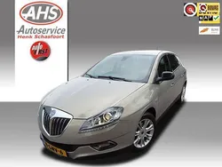 Beige Gebruikt 2008 Lancia Delta Hatchback | € 3.950 (Iets duurder)