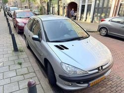 Grijs Gebruikt 2003 Peugeot 206 Hatchback | € 800 (Goede deal)
