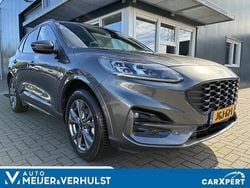 Grijs Gebruikt 2023 Ford Kuga ST-Line X SUV | € 23.999 (Goede deal)