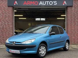 Blauw Gebruikt 1999 Peugeot 206 Hatchback | € 700 (Eerlijke prijs)