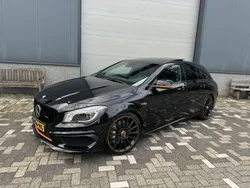 Zwart Gebruikt 2015 Mercedes CLA45 AMG AMG Stationwagen | € 31.000 (Iets duurder)