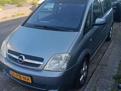 Gebruikt 2004 Opel Meriva Essentia MPV | € 500 (Eerlijke prijs)