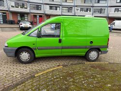 Groen Gebruikt 1998 Peugeot Expert Van | € 1.050
