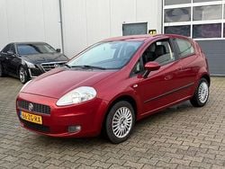 Rood Gebruikt 2008 Fiat Grande Punto Dynamic Hatchback | € 1.695 (Eerlijke prijs)