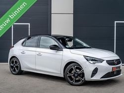 Wit Gebruikt 2022 Opel Corsa GS Line Hatchback | € 13.950 (Eerlijke prijs)