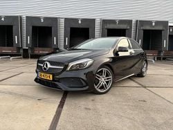 Zwart Gebruikt 2017 Mercedes A160 AMG line Hatchback | € 16.900 (Eerlijke prijs)
