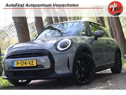 Grijs Gebruikt 2022 Mini Cooper Essential Hatchback | € 22.900 (Eerlijke prijs)