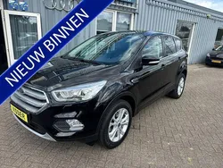 Zwart Gebruikt 2018 Ford Kuga Trend SUV | € 15.950 (Super prijs)