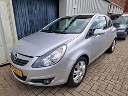 Grijs Gebruikt 2009 Opel Corsa Sport Hatchback | € 2.750 (Goede deal)