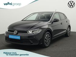 Zwart Gebruikt 2024 VW Polo Life Hatchback | € 20.900 (Eerlijke prijs)